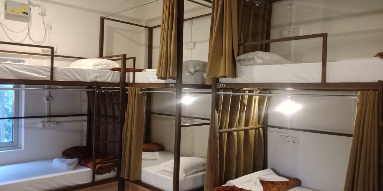 Banaras Hostel Kakarmatha Luaran gambar